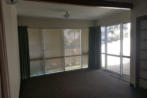 Photo of property in 2/78 Kitchener Road, Milford, Auckland, 0620