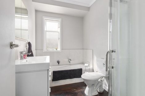 Photo of property in 7a Hume Place, Fairfield, Hamilton, 3214