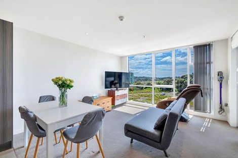 Photo of property in 604/27 Don Mckinnon Drive, Albany, Auckland, 0632