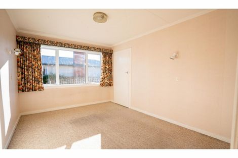 Photo of property in 39 Severn Street, Clifton, Invercargill, 9812