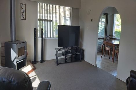 Photo of property in 15 Roskilda Crescent, Taradale, Napier, 4112