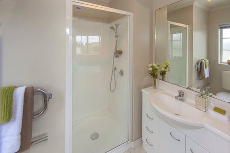 Photo of property in 23 Mulvaney Crescent, Henderson, Auckland, 0612