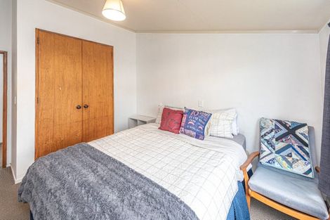 Photo of property in 42 Wembley Place, Whanganui East, Whanganui, 4500