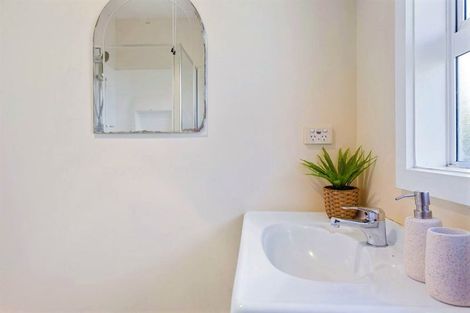 Photo of property in 76 Cotswold Avenue, Bishopdale, Christchurch, 8053