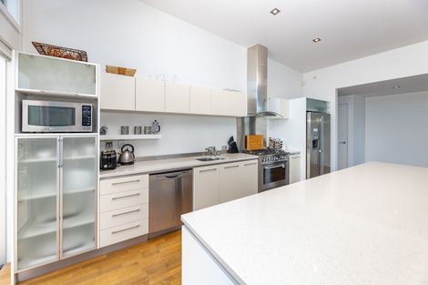 Photo of property in 6 Langlois Lane, Akaroa, 7520