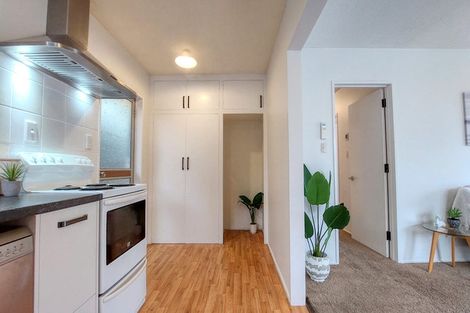 Photo of property in 11 Oldham Crescent, Halswell, Christchurch, 8025