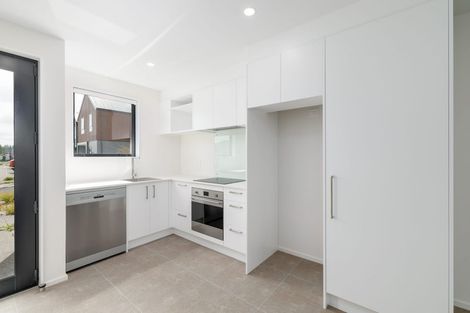 Photo of property in 17 Malaga Crescent, Harewood, Christchurch, 8051