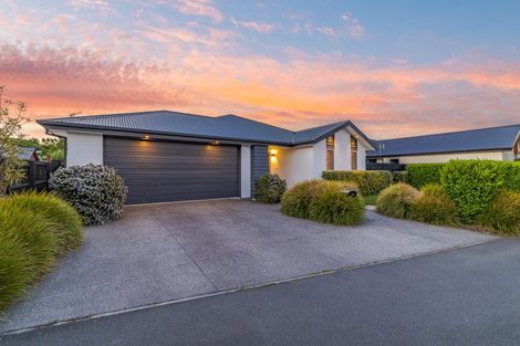 Photo of property in 58 Bradwell Crescent, Halswell, Christchurch, 8025