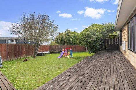 Photo of property in 6 Coubray Place, Botany Downs, Auckland, 2010