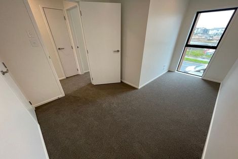 Photo of property in 68 Nugget Avenue, Hobsonville, Auckland, 0616