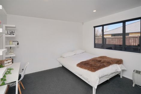 Photo of property in 2 The Stables, Woodend, 7610