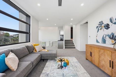 Photo of property in 23b Sorrel Crescent, Bucklands Beach, Auckland, 2012
