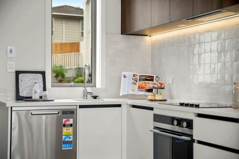 Photo of property in 10c Clensmore Place, Torbay, Auckland, 0630