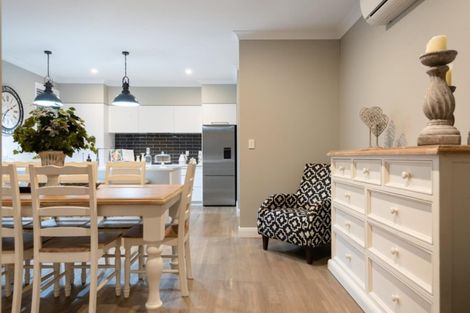 Photo of property in 8 Cassinia Close, Papamoa Beach, Papamoa, 3118