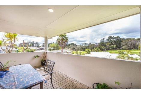 Photo of property in 41 Unsworth Drive, Unsworth Heights, Auckland, 0632