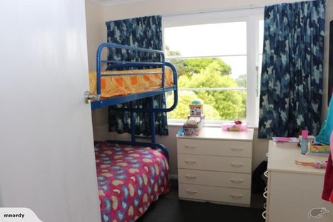 Photo of property in 195 Miromiro Road, Normandale, Lower Hutt, 5010