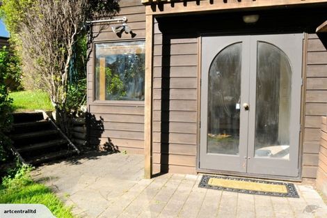 Photo of property in St Marys Close, 15/435 Parnell Road, Parnell, Auckland, 1052