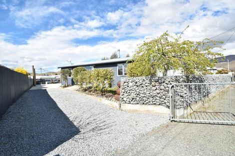 Photo of property in 176 Waitaki Drive West, Otematata, 9412