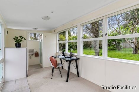 Photo of property in 5 Mariposa Crescent, Birkenhead, Auckland, 0626