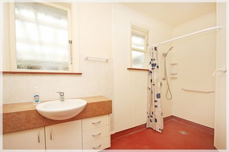 Photo of property in 27 Seabury Avenue, Foxton Beach, Foxton, 4815