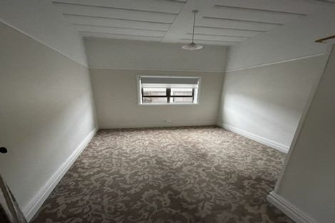 Photo of property in 3a Haverstock Road, Sandringham, Auckland, 1025