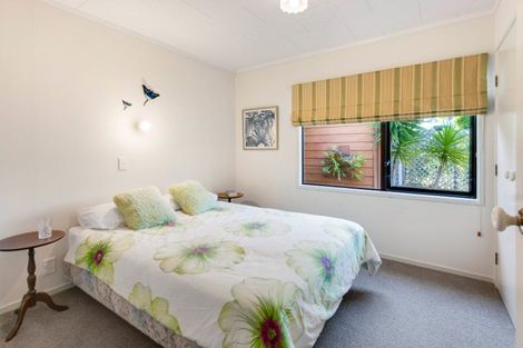 Photo of property in 15 Kakapu Road, Okiato, Russell, 0272