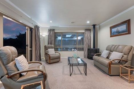 Photo of property in 1 San Priamo Place, Paraparaumu Beach, Paraparaumu, 5032