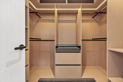 Photo of property in 202 Clovelly Road, Bucklands Beach, Auckland, 2012