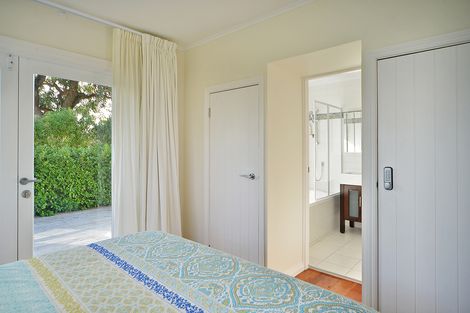 Photo of property in 1a Dublin Street, Martinborough, 5711