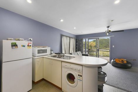 Photo of property in 198a Eastern Hutt Road, Taita, Lower Hutt, 5019