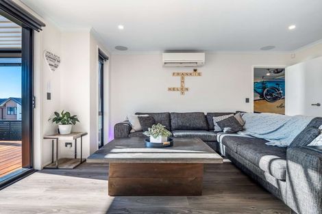 Photo of property in 3 Seafarer Crescent, Stanmore Bay, Whangaparaoa, 0932