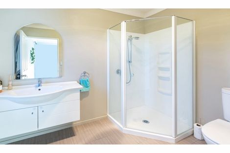 Photo of property in 16 Rembrandt Drive, Rolleston, 7614