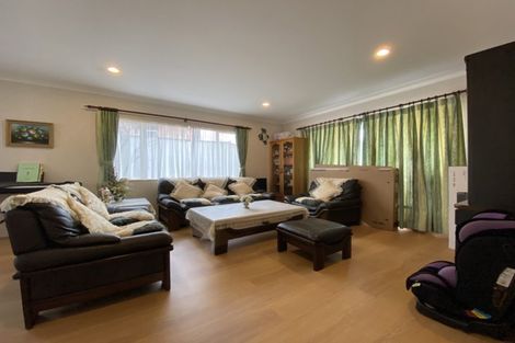 Photo of property in 7 Shankill Place, East Tamaki, Auckland, 2013