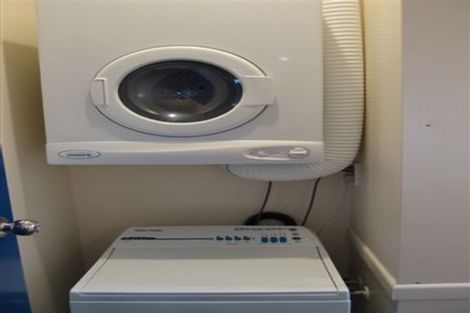 Photo of property in 16 Normanby Street, Newtown, Wellington, 6021