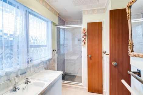 Photo of property in 174 Tait Drive, Greenmeadows, Napier, 4112