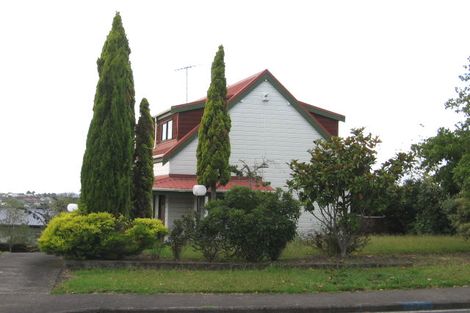 Photo of property in 18 Widmore Drive, Massey, Auckland, 0614