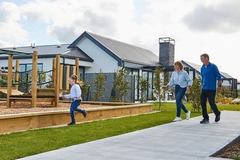 Photo of property in 1 Camellia Lane, Carterton, 5713