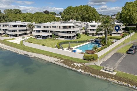 Photo of property in 1/2 Sixth Avenue, Tauranga, 3110