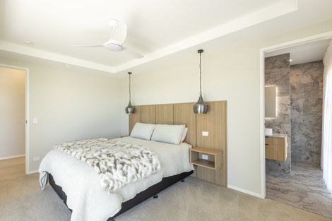 Photo of property in 51 Fernbrook Drive, Hurworth, New Plymouth, 4310
