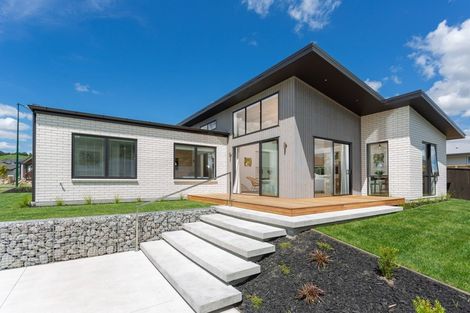 Photo of property in 129 Adler Drive, Ohauiti, Tauranga, 3112