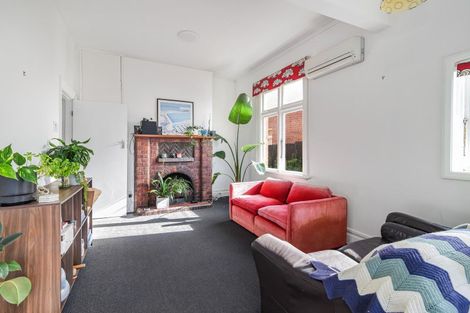 Photo of property in 43 Hargest Crescent, Saint Kilda, Dunedin, 9012