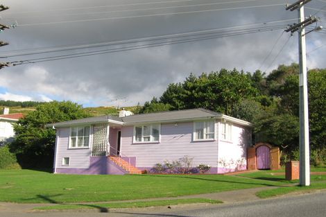 Photo of property in 150 Sievers Grove, Cannons Creek, Porirua, 5024