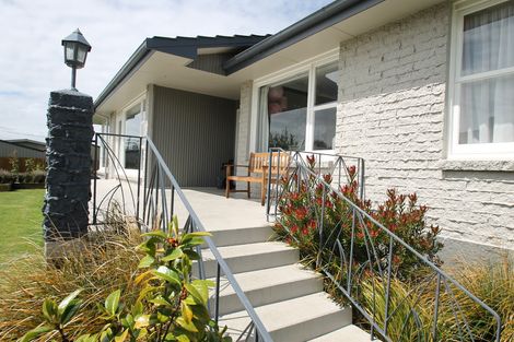 Photo of property in 12 Esk Place, Mosgiel, 9024