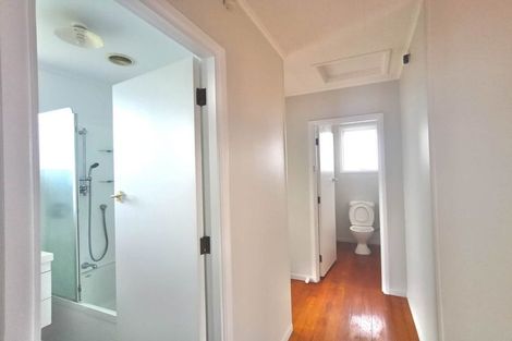 Photo of property in 38 Larne Avenue, Pakuranga Heights, Auckland, 2010