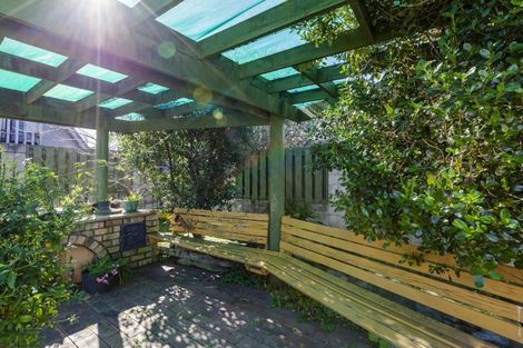 Photo of property in 4 Bruce Place, Bay View, Napier, 4104