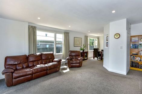 Photo of property in 42 Tyrone Street, Belfast, Christchurch, 8051