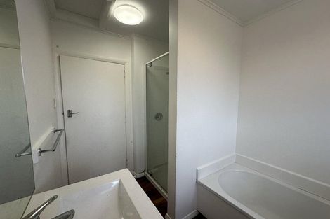 Photo of property in 30 Saint Annes Street, Levin, 5510