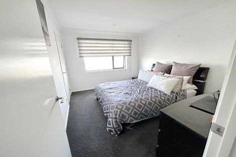 Photo of property in 26 Sardinia Grove, Fitzherbert, Palmerston North, 4410