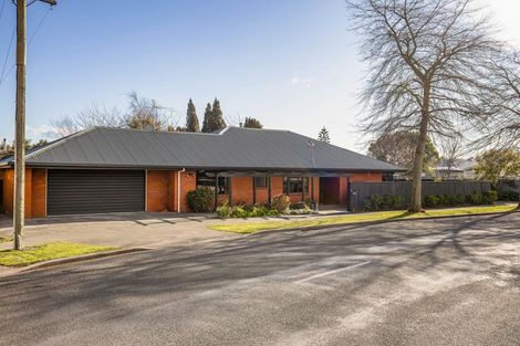 Photo of property in 39 Bank Street, Amberley, 7410