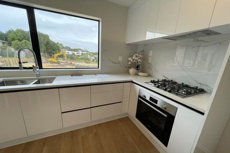 Photo of property in 6/20 William Souter Street, Forrest Hill, Auckland, 0620